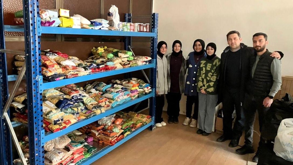 Bilecik\'te \'1 Günlük Harçlığım, 1 Paket Bakliyatım\' kampanyası başlatıldı
