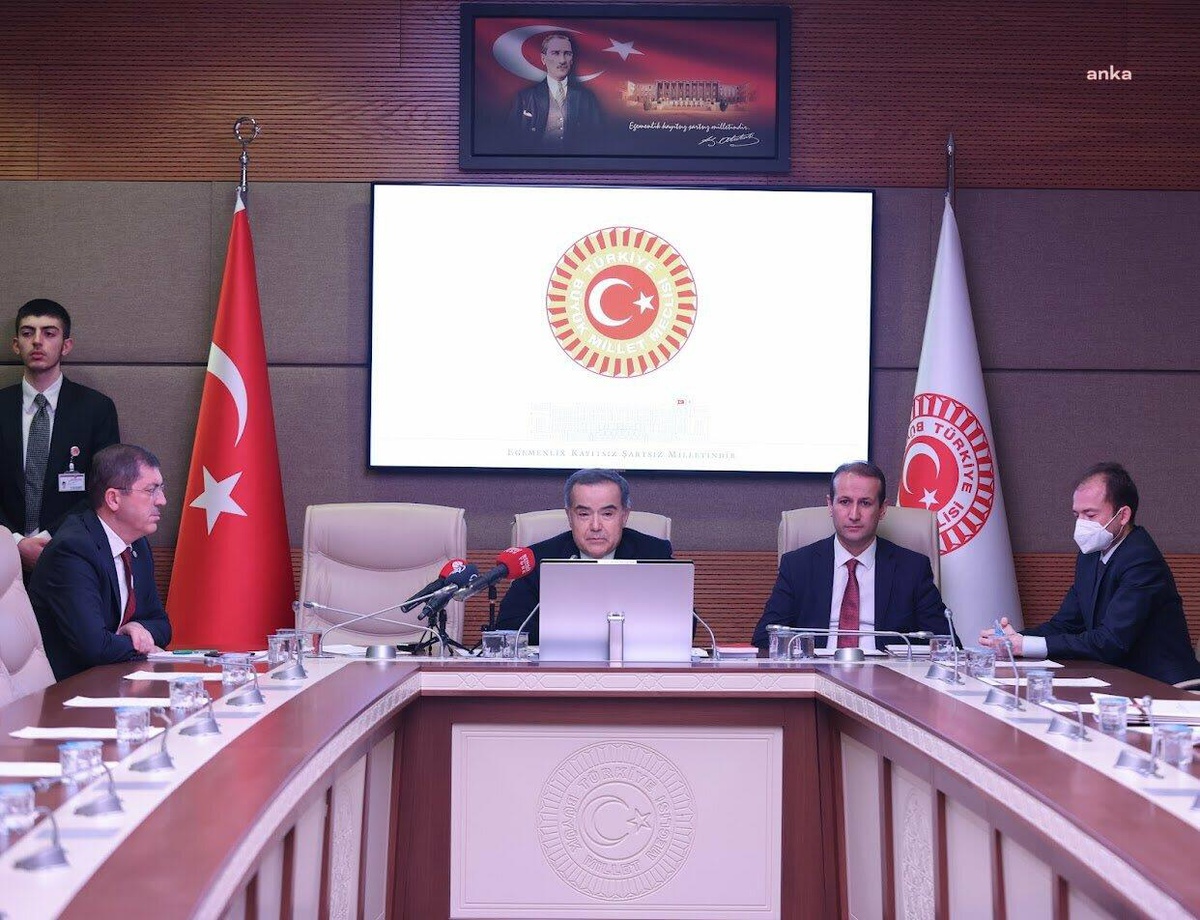 Emniyet Genel Müdür Yardımcısı Resul Holoğlu Deprem Bölgesi Verilerini Açıkladı: "55 Çocuk Hakkında Kayıp Müracaatı Bulunmaktadır, 140 Yetişkin Afet...
