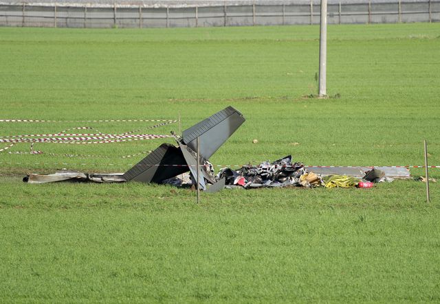 İtalya'daki Askeri Uçak Kazasında İki Pilot Hayatını Kaybetti İtalya'daki Askeri Uçak Kazasında İki Pilot Hayatını Kaybetti