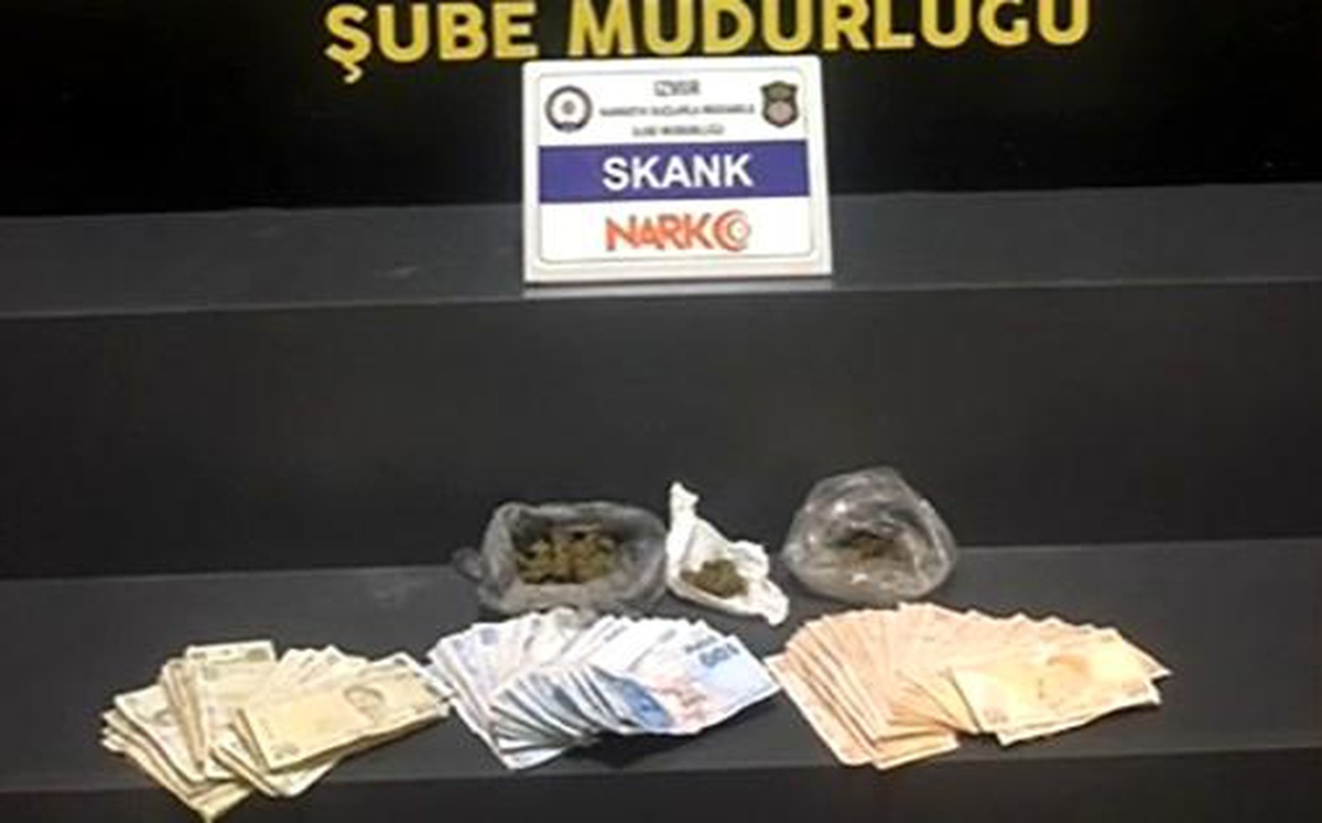 İzmir\'deki uyuşturucu operasyonlarında 58 şüpheli tutuklandı