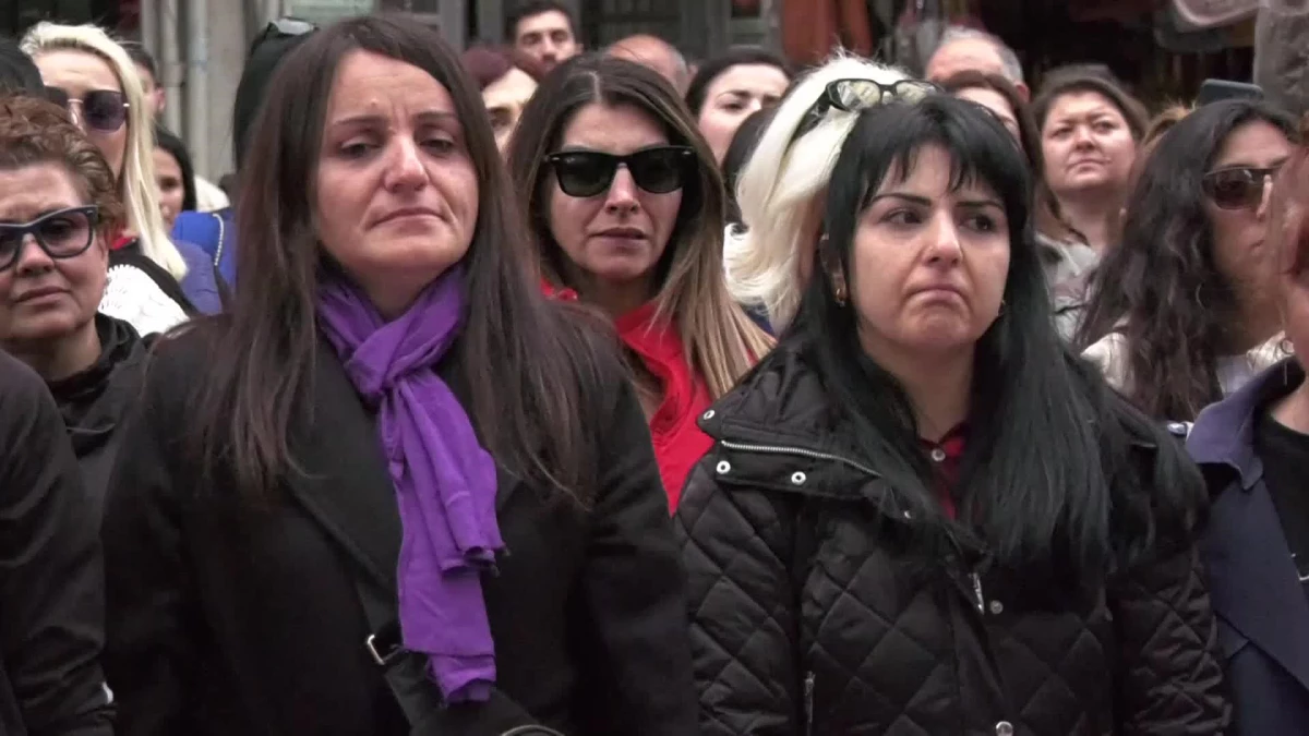 İzmirli Emekçi Kadınlar 8 Mart İçin Yürüdü: "Erkek Egemenliğine, Ayrımcılığa, Şiddete ve Yok Sayılmaya Karşı Mücadeleyi Yükselteceğiz"
