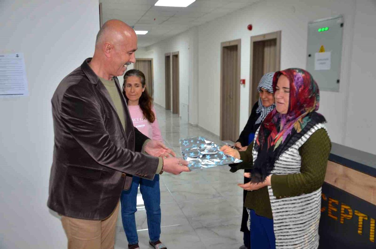 Koçarlı Milli Eğitim Müdürlüğü depremzede kadınları unutmadı