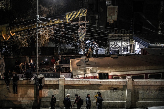 Mısır'daki Tren Kazasında En Az İki Kişi Hayatını Kaybetti Mısır'daki Tren Kazasında En Az İki Kişi Hayatını Kaybetti