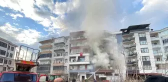 Sinop'ta apartman dairesinde yangın: 1 kişi dumandan etkilendi