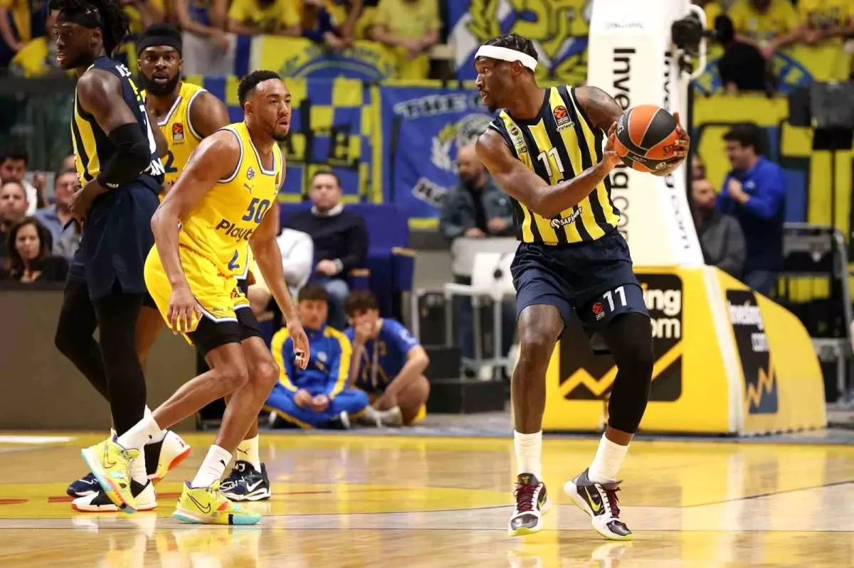 THY Euroleague: Maccabi Tel Aviv: 78 Fenerbahçe Beko: 74