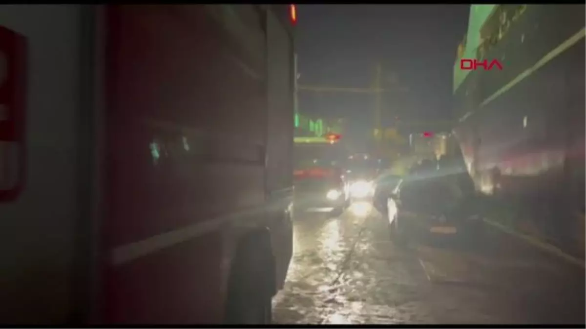 TUZLA\'DA RUS BANDIRALI BALIKÇI GEMİSİNDE YANGIN