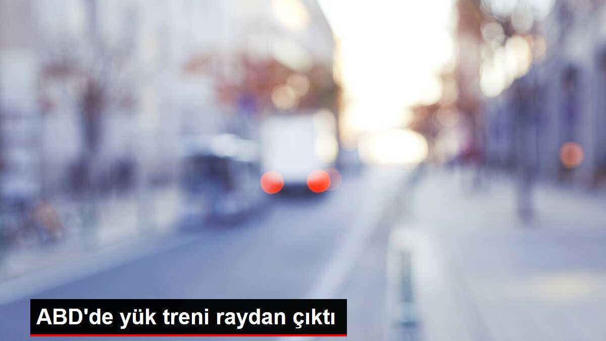 ABD'de yük treni raydan çıktı