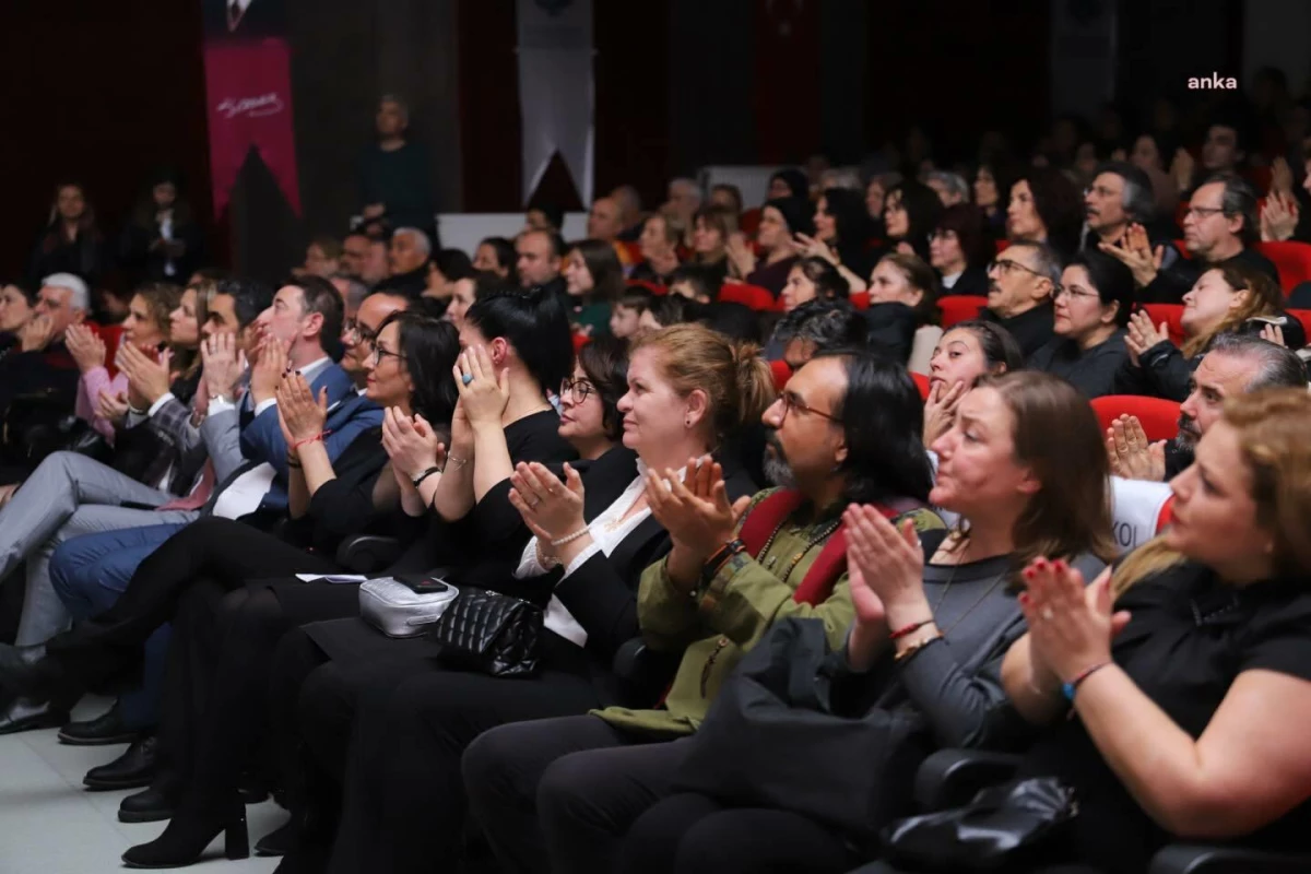 Bandırma Belediyesi 8 Mart Dünya Emekçi Kadınlar Günü\'ne Özel Bir Dizi Etkinlik Düzenledi
