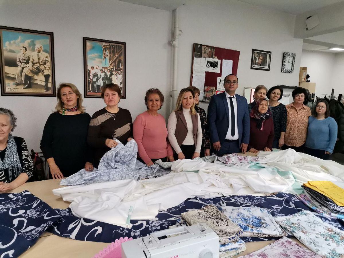 Bandırmalı kadınlardan depremzedelere destek