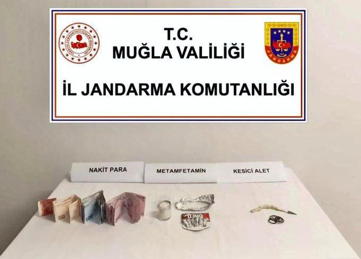 Bodrum\'da uyuşturucu operasyonunda: 4 gözaltı