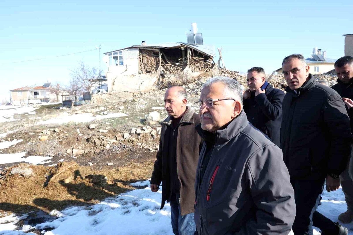 Büyükşehir\'den 8 araç ve 53 personelle hasar tespit çalışmalarına destek