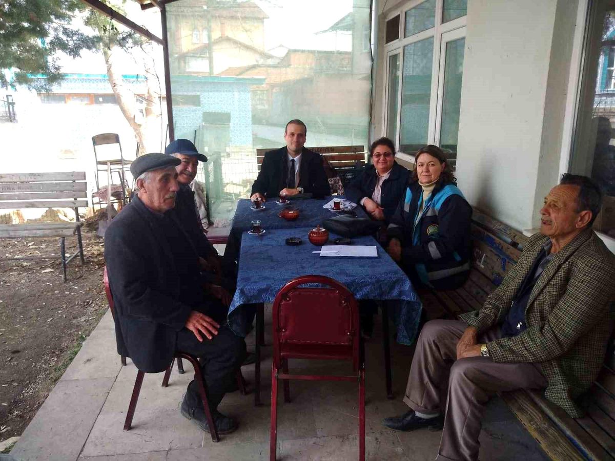 Kütahya\'da çiftçilere Ekin kambur böceği zararlısına karşı ilaçlama önerisi