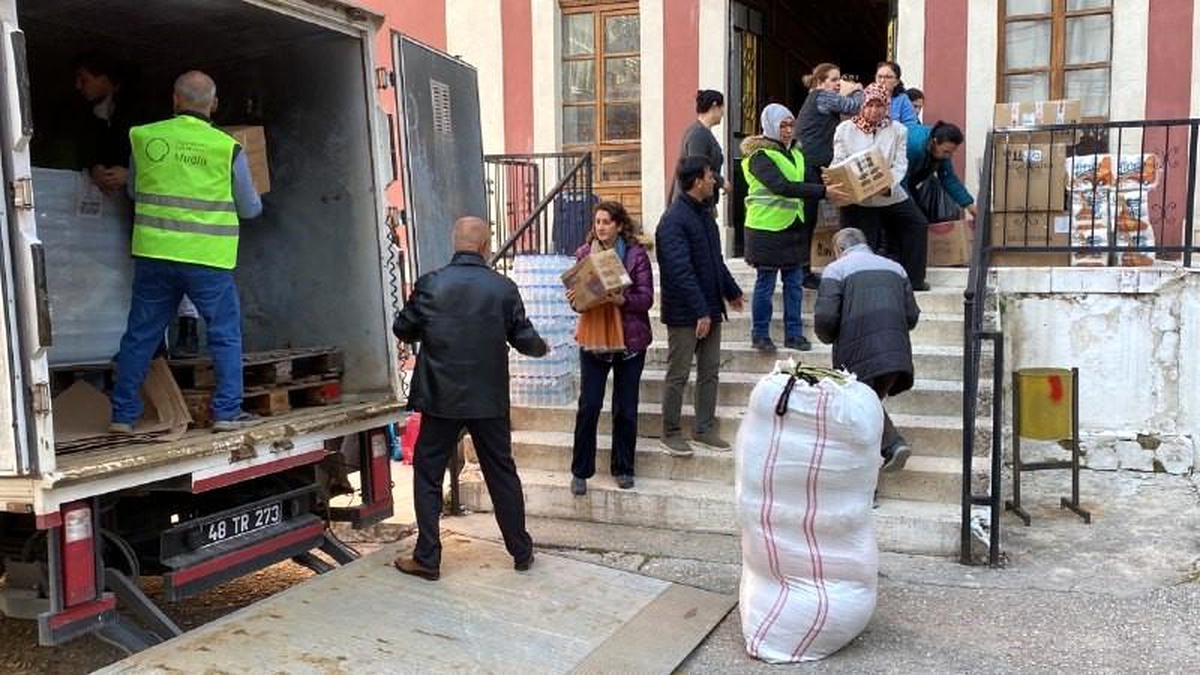 Muğla Olgunlaşma Entitüsü yaraları sarmaya Gaziantep\'e gitti