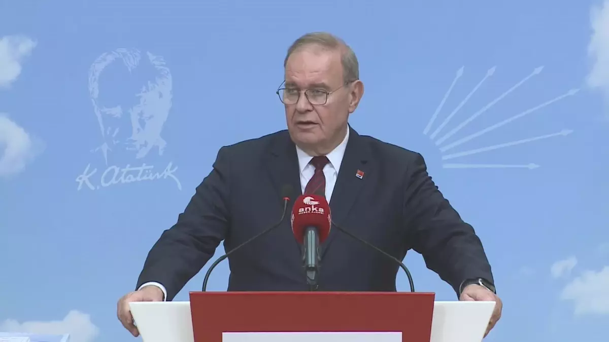 Öztrak: "Afet Müdahale Planı\'nda TSK ve Msb, Çözüm Ortakları Arasında Yok. Trol Ordularına Sahip, İletişim Başkanlığı Afetlerde Ana Çözüm Ortağı"