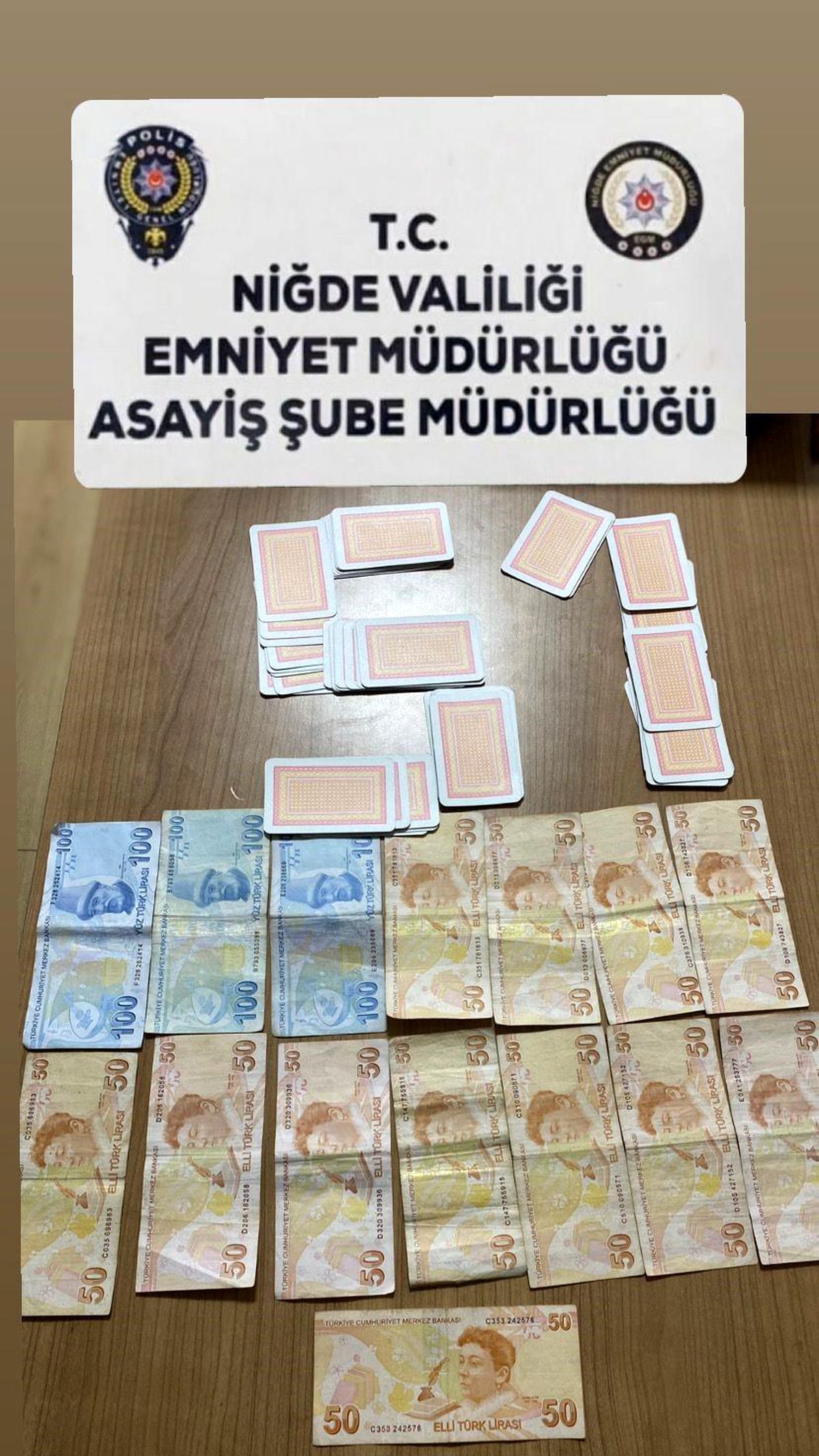 Polisten kahveye kumar operasyonu