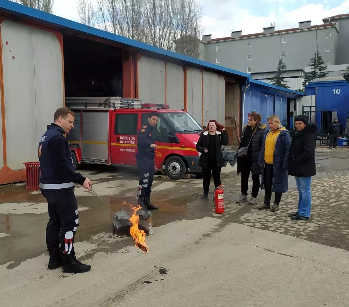Vatmanlara yangın eğitimi