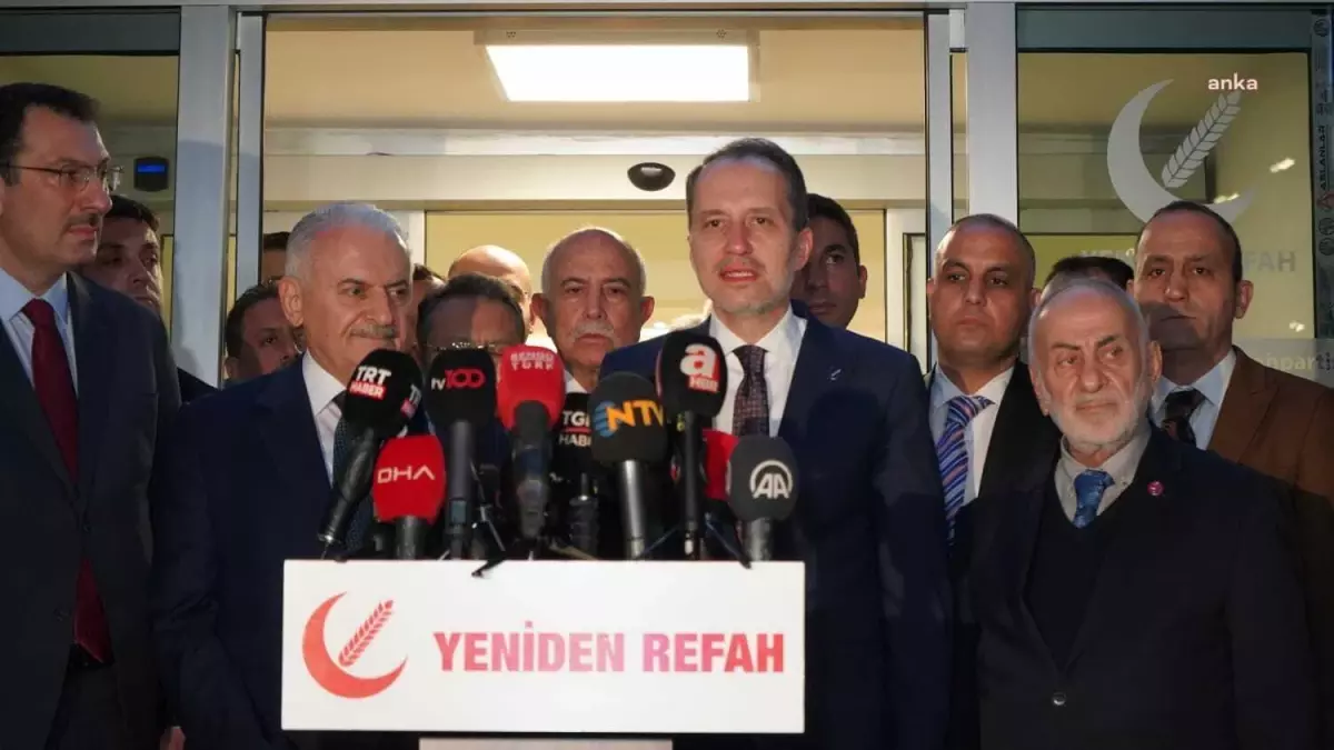 AKP\'den, Yeniden Refah Partisi\'ne Ziyaret... Fatih Erbakan: "14 Mayıs Seçimlerinde Yeniden Refah Partimizi Cumhur İttifakı\'nda Görmek İstediklerini...