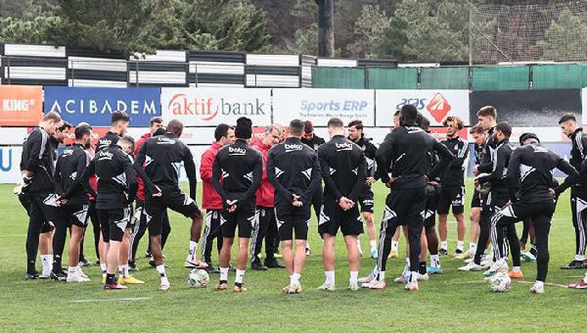 Beşiktaş kondisyon ve taktik çalıştı