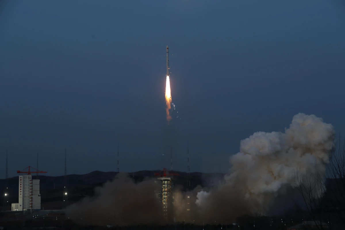 Çin\'in Uzaya Fırlattığı Tianhui-6 İkiz Uyduları Planlanan Yörüngeye Girdi