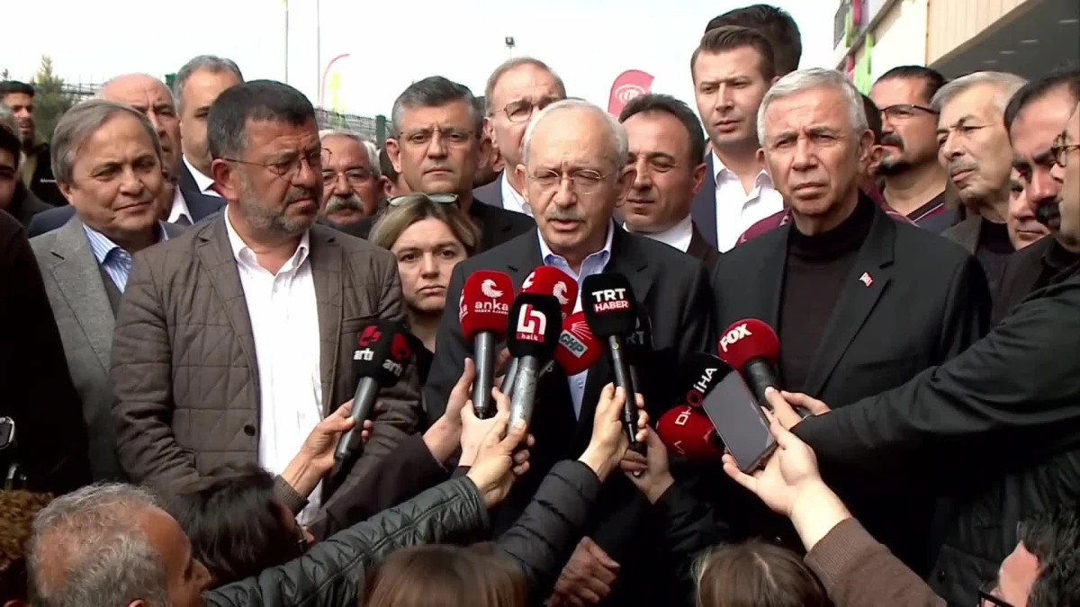 Cumhurbaşkanı Adayı Kılıçdaroğlu, Deprem Bölgesi Malatya\'da…: "Sosyal Devlet, Sosyal Devletliğini Şimdi Yapmayacaksa Ne Zaman Yapacak?"