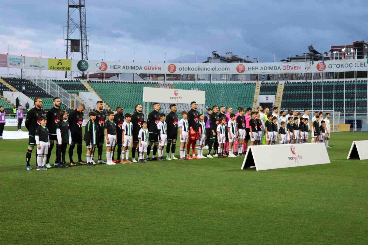 Denizlispor, depremzedelere bağışlanacak maç gelirini açıkladı