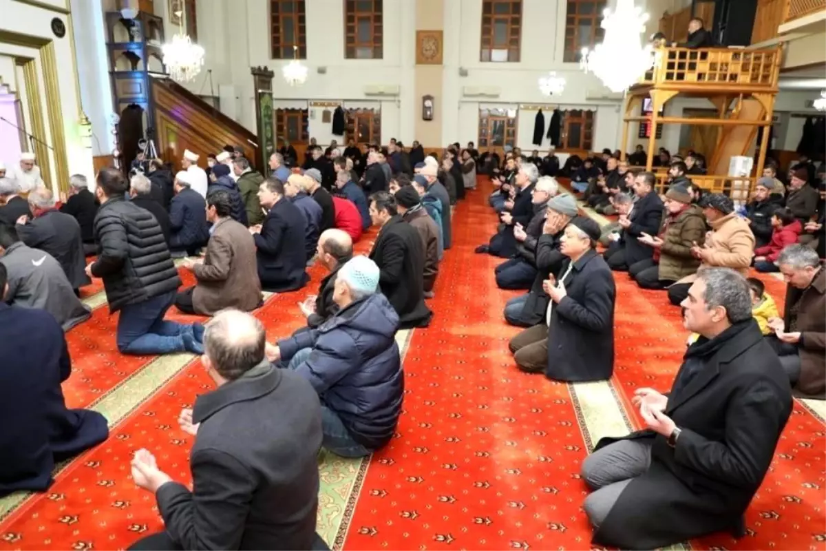 Deprem şehitleri için Mevlid-i Şerif okunacak