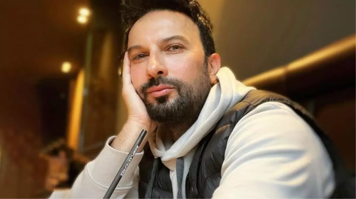 Deprem sonrası sessizliğe bürünen Tarkan "Acısı dün gibi içimde" diyerek son halini paylaştı