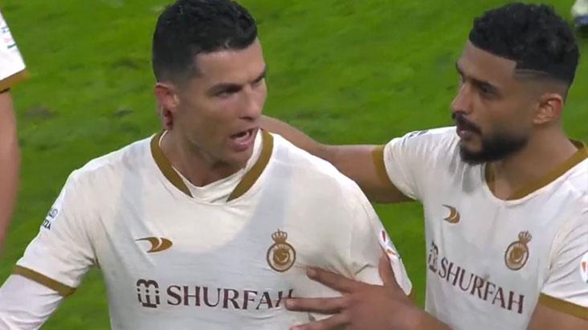 Efsaneye yakışmayan hareketler! Arap taraftarların tezahüratına Ronaldo'dan olay cevap