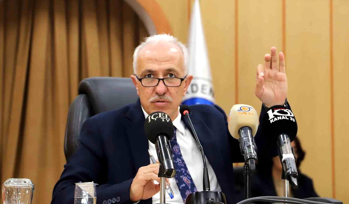 Gültak: "Kaçak ve ruhsatsız yapılara izin vermeyeceğim"