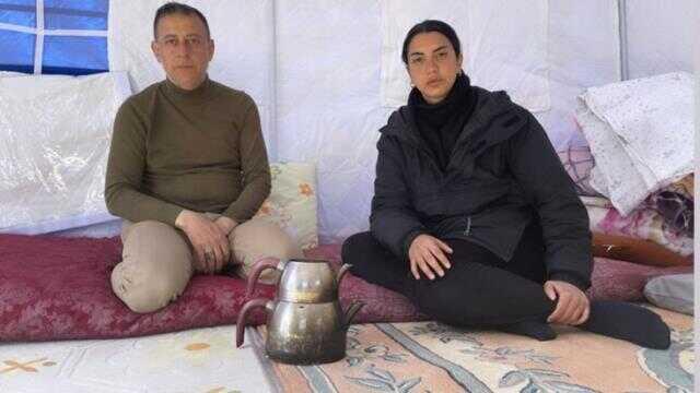 Hatay'ın en zenginlerindendi, şimdi ise bulduğu kapaksız çaydanlığına seviniyor