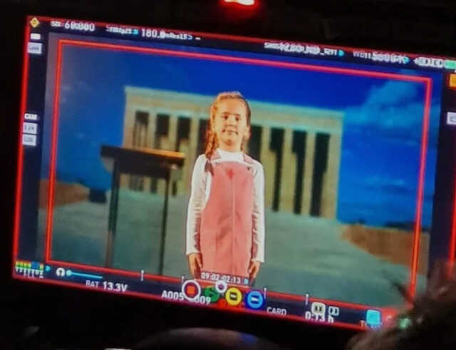 Reklam filmlerinde oynayan 7 yaşındaki Mısra hayatını kaybetti Reklam filmlerinde oynayan 7 yaşındaki Mısra hayatını kaybetti