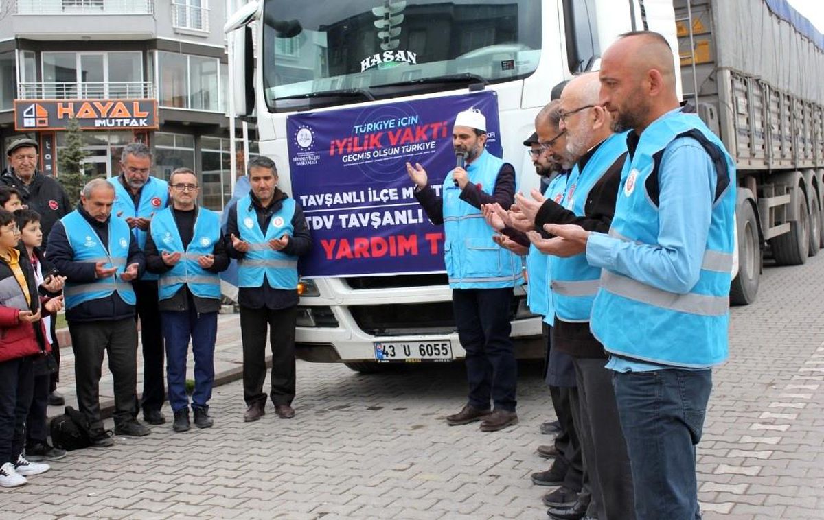 Tavşanlı\'dan Kahramanmaraş\'a 26 ton kuru bakliyat