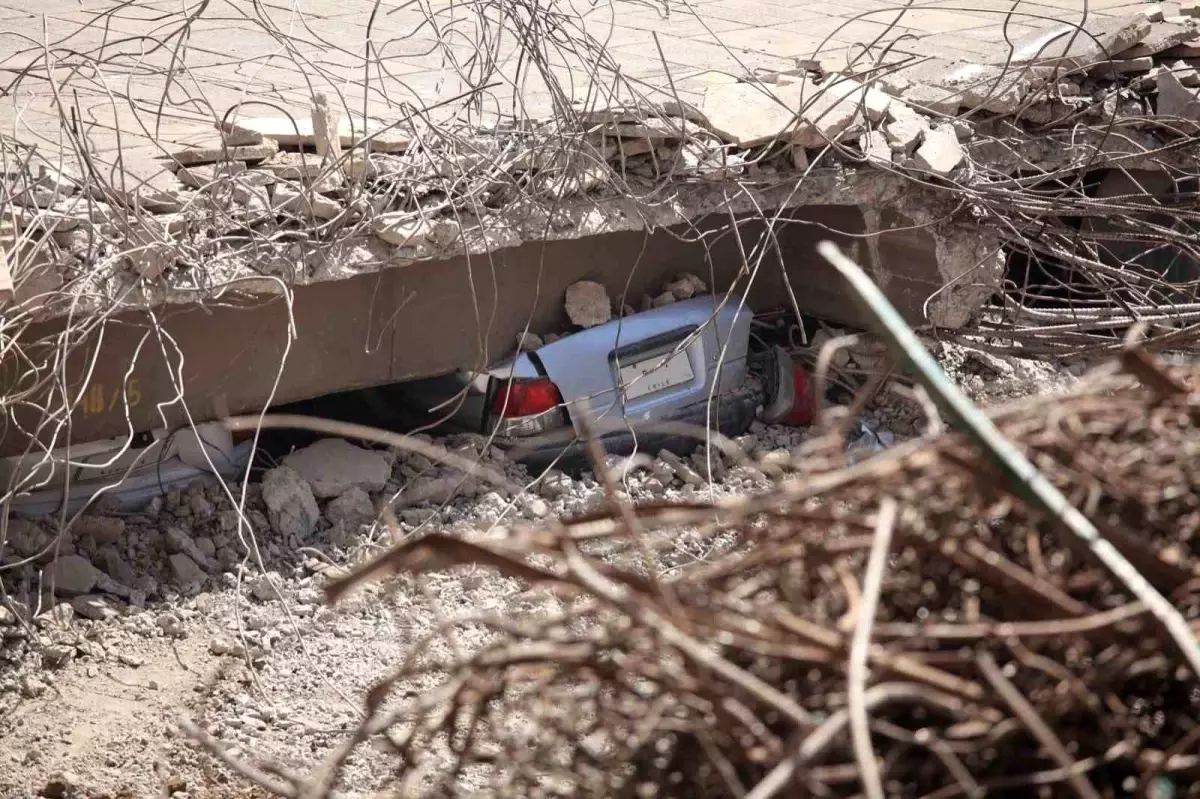 Uzmanı yanıtladı: Deprem bölgesindeki hasarlı araçlara ne olacak