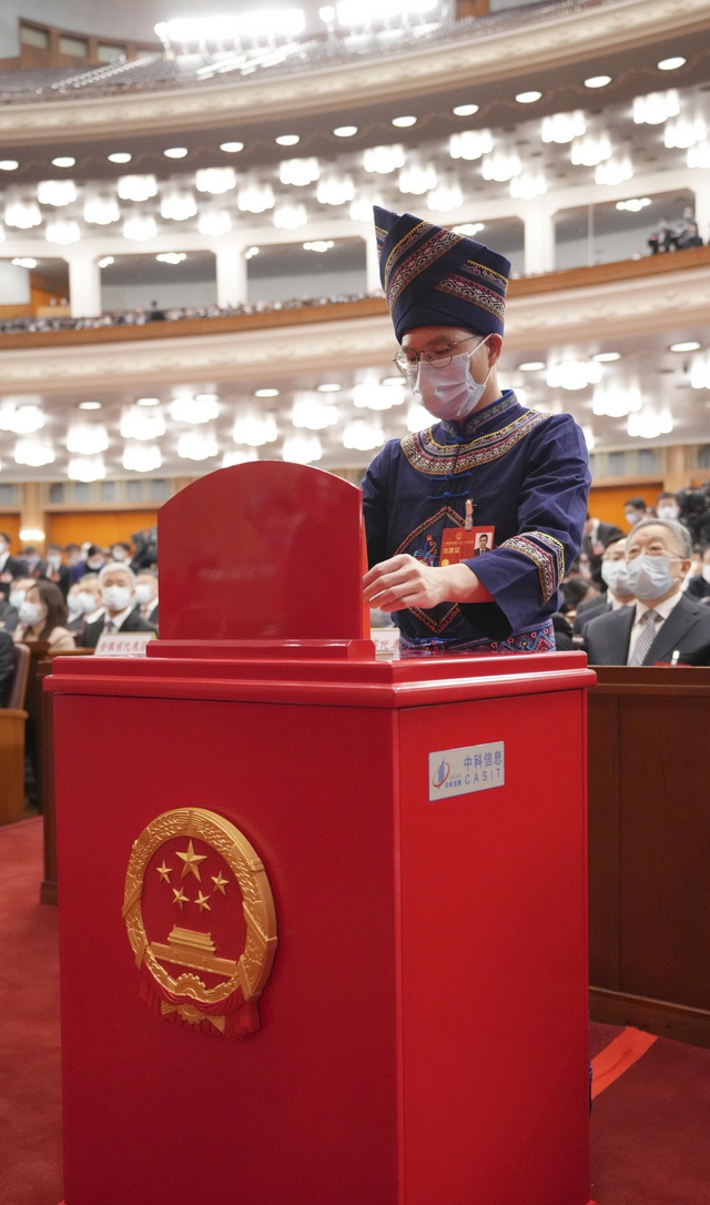 Xi Jinping, 14. Ulusal Halk Kongresi'nde Yeniden Cumhurbaşkanı Seçildi