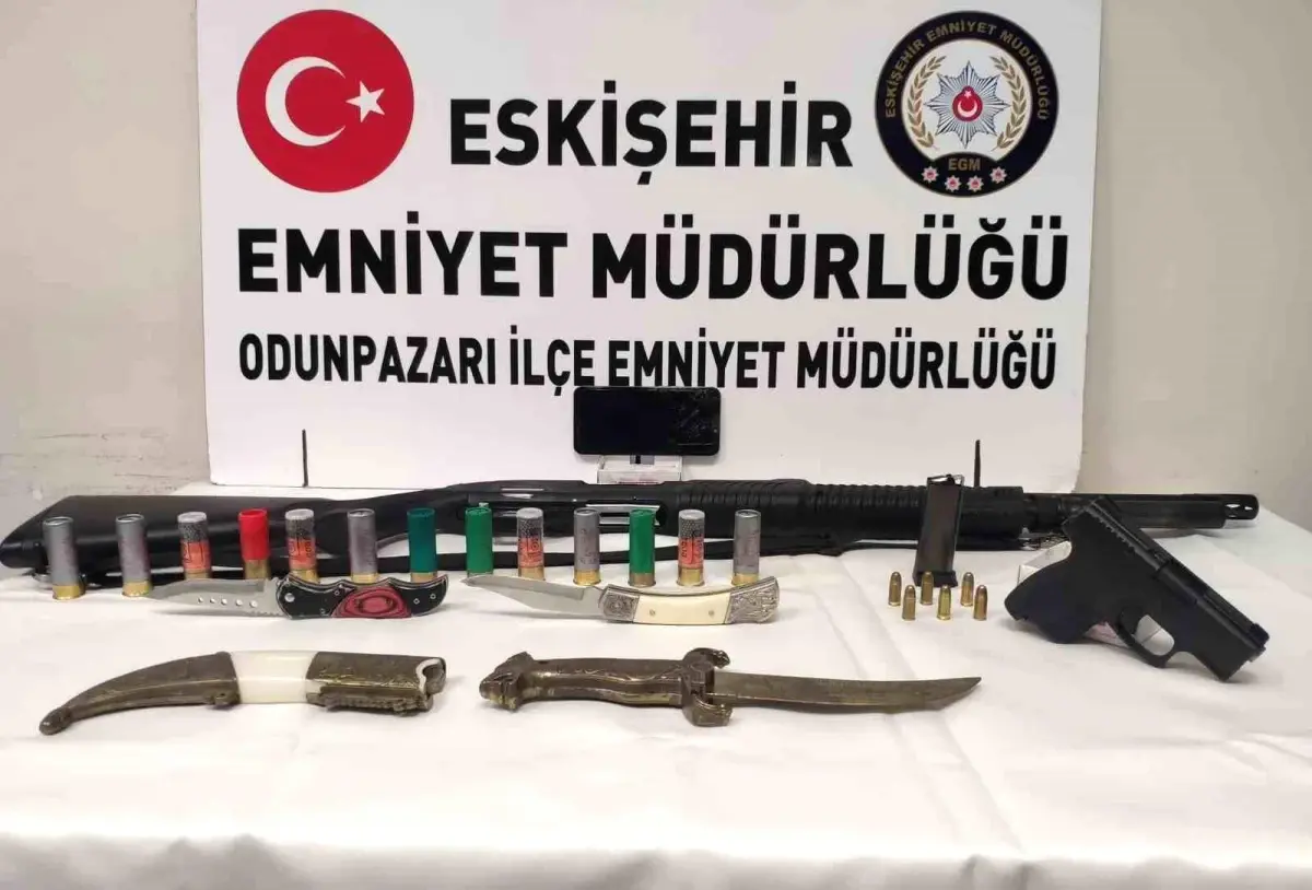 Eskişehir\'de gasp suçundan kesinleşmiş hapis cezası bulunan firari yakalandı