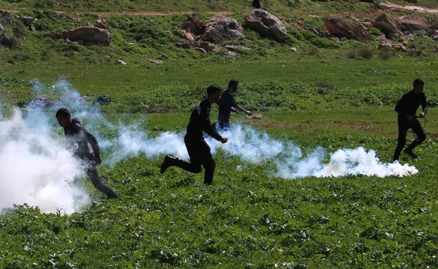 Batı Şeria'nın Beit Dajan Köyünde İsrail Askerleriyle Filistinli Göstericiler Arasında Çatışma Yaşandı