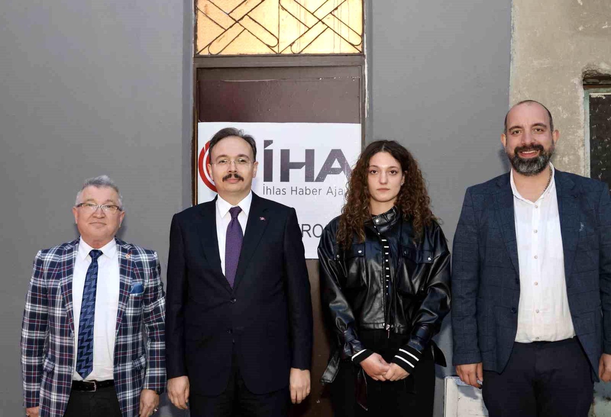 Bilecik\'ten deprem bölgesine yardım