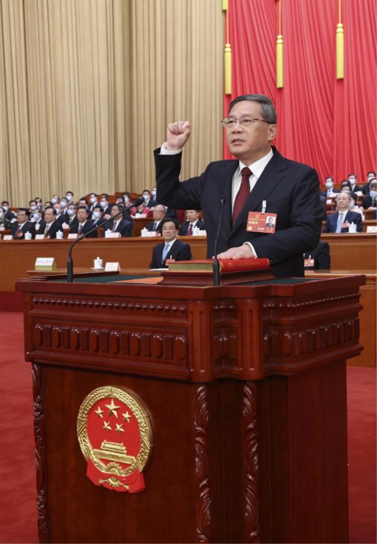 Çin\'in yeni Başbakanı Li Qiang yemin ederek göreve başladı