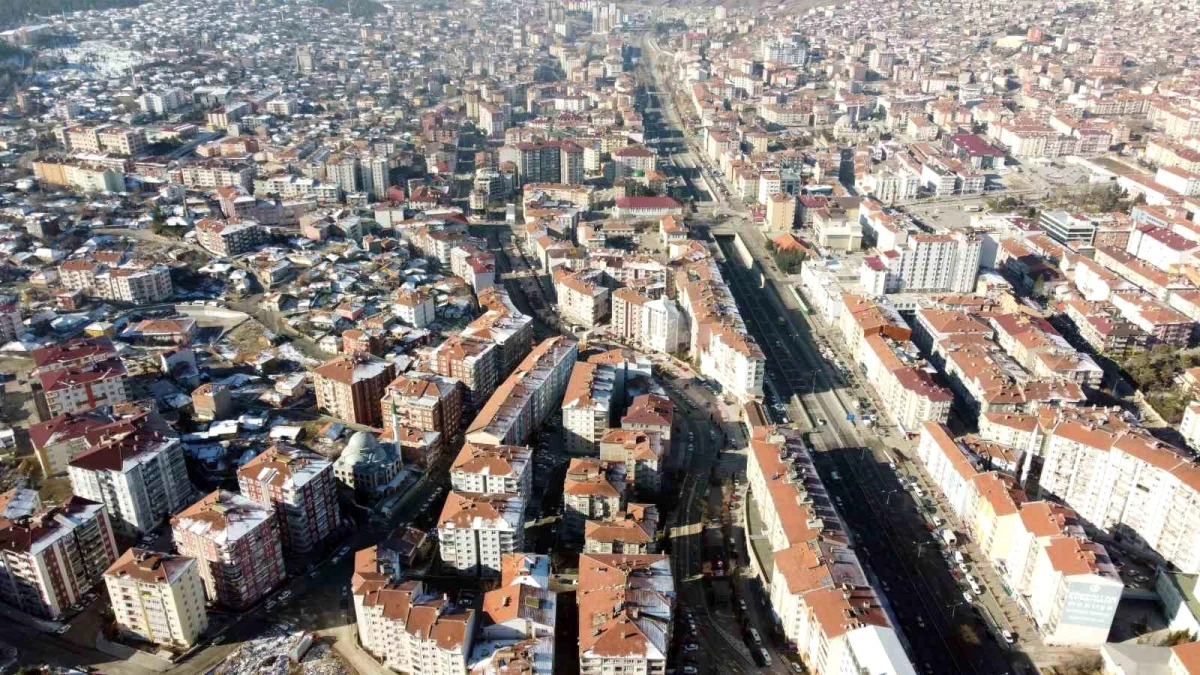Depremin ardından Yozgat\'ta kiralık konut sıkıntısı başladı
