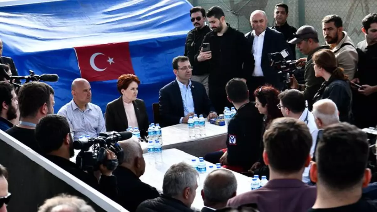 Hatay\'da depremzede vatandaş, Akşener\'e dert yandı: İnşaatta yatıyorum, çadırımız yok