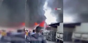 Irak'ta boya fabrikasında yangın
