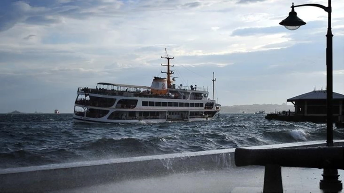 İstanbul\'da deniz ulaşımına lodos engeli! Seferler bir bir iptal ediliyor