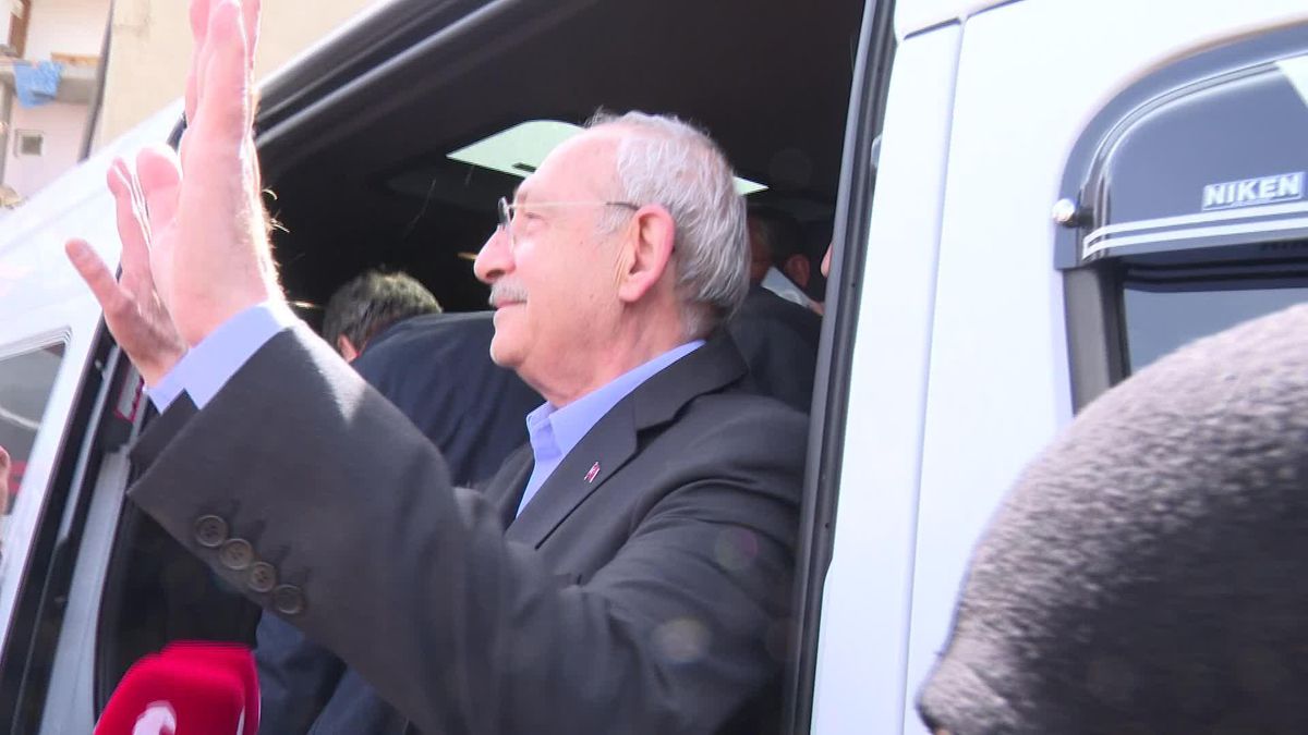 Kılıçdaroğlu, Afşin'de Depremzedelere Seslendi: 'Mayıs'ın 14'üne Hazırlanın.
