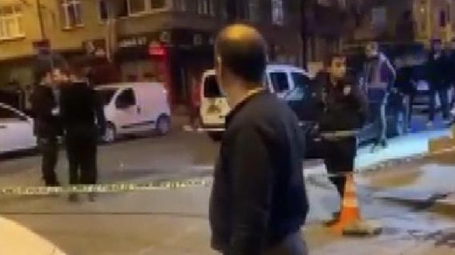 Sultangazi'de motosikletli saldırganlar iş yerinin önünde oturanlara ateş açtı: Neden olduğunu bilmiyoruz Sultangazi'de motosikletli saldırganlar iş yerinin önünde oturanlara ateş açtı: Neden olduğunu bilmiyoruz