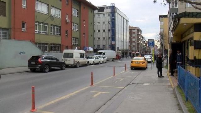 Sultangazi'de motosikletli saldırganlar iş yerinin önünde oturanlara ateş açtı: Neden olduğunu bilmiyoruz Sultangazi'de motosikletli saldırganlar iş yerinin önünde oturanlara ateş açtı: Neden olduğunu bilmiyoruz