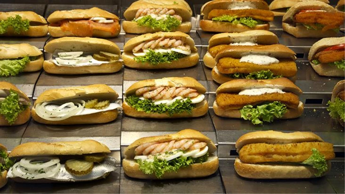 Dünyanın en iyi sandviçleri belli oldu! Listenin zirvesinde Türkiye\'den Tombik döner yer aldı