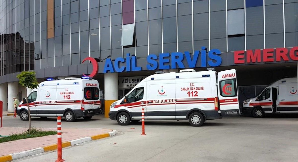Erzincan\'da trafik kazası: 4 yaralı