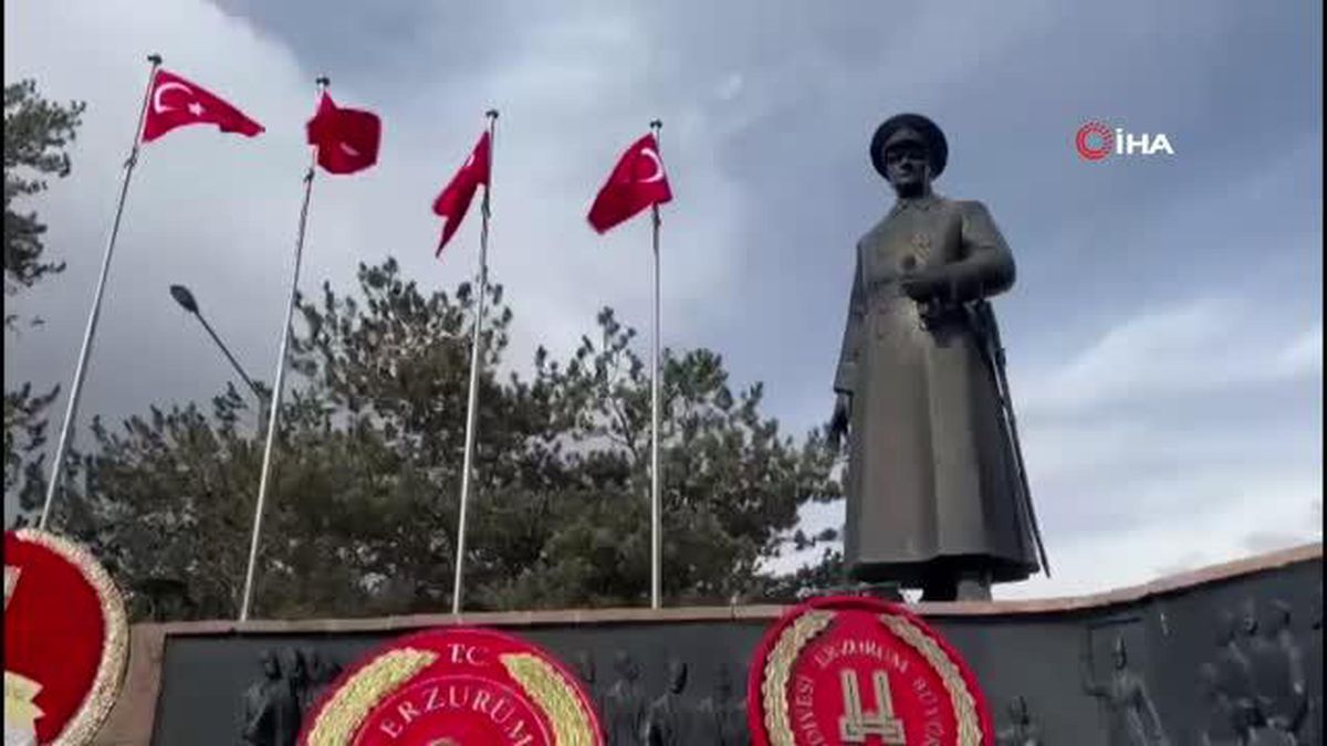 Erzurum'un düşman işgalinden kurtuluşunun 105'nci yıl dönümü törenle kutlandı