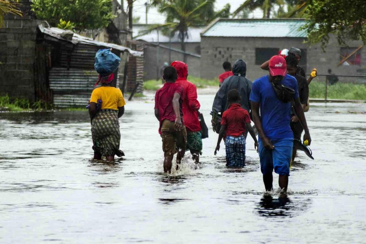 Freddy Kasırgası, Mozambik\'i ikinci kez vurdu: 1 ölü