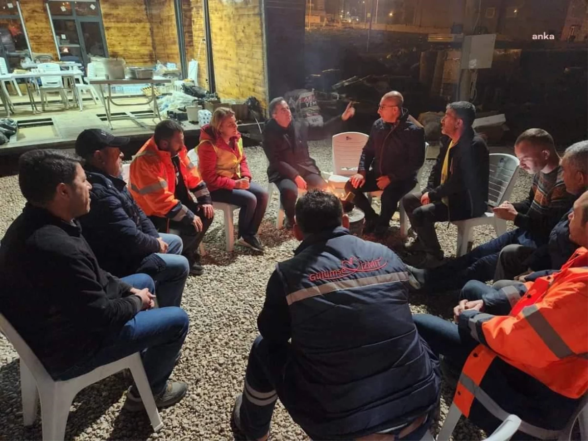 İzmit Belediye Başkanı Hürriyet, Kahramanmaraş\'a Kuracakları Çadır Yaşam Alanını İnceledi